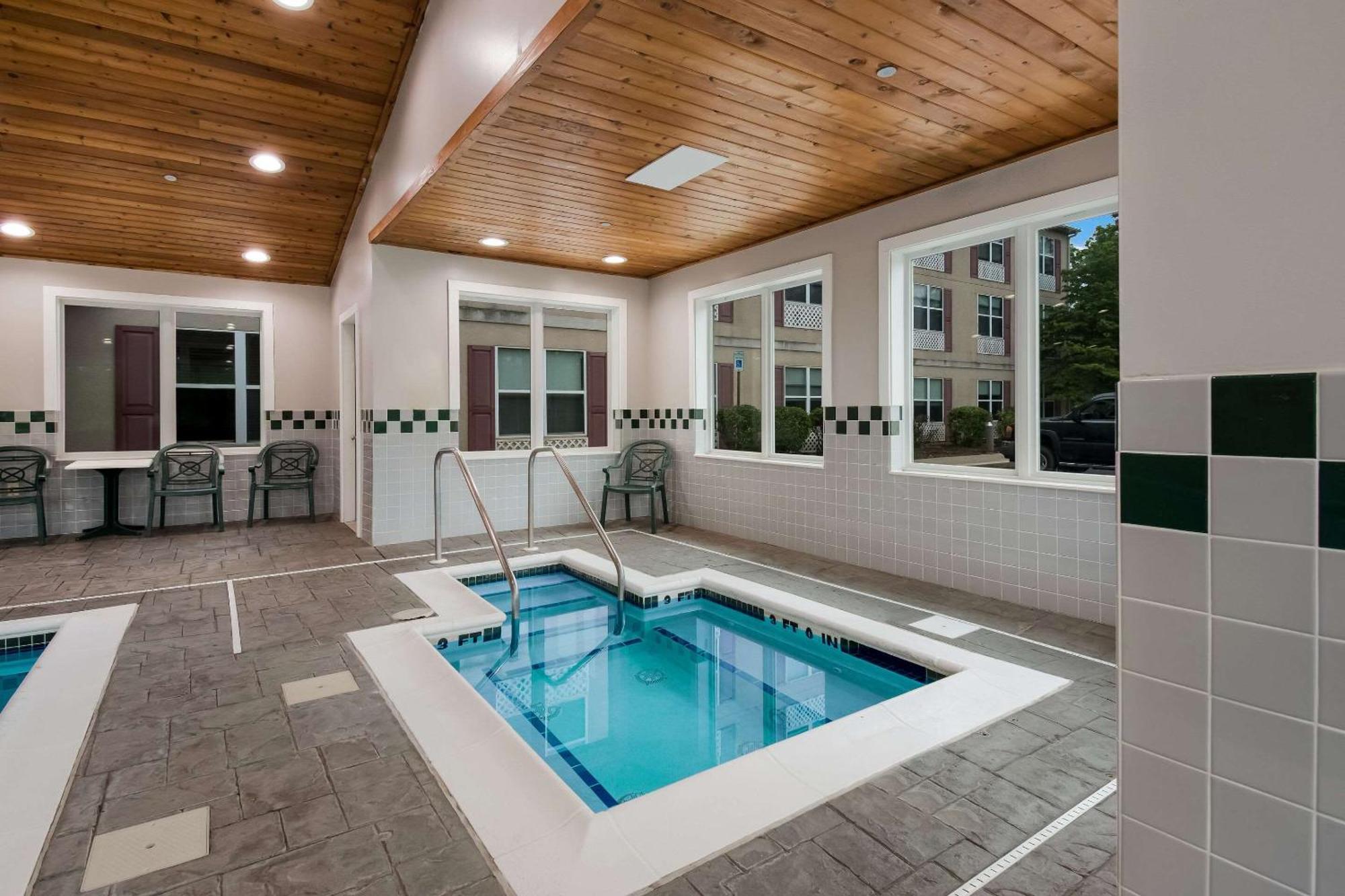 Country Inn & Suites By Radisson, Harrisburg Northeast - Hershey Extérieur photo